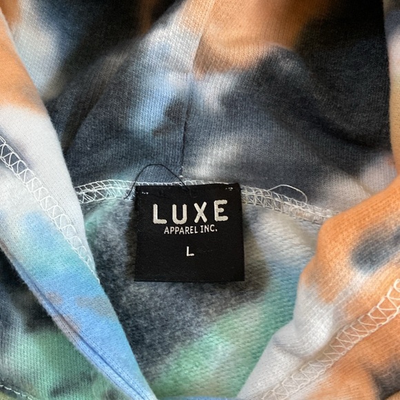 Hilton Head tie-die hoodie - Picture 2 of 3